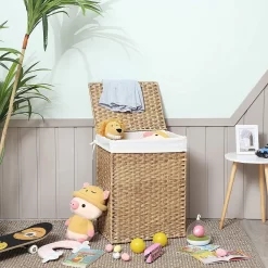 SONGMICS Wäschekorb Handgeflochten, 90 L, Wäschesammler Aus Synthetischem Rattan, Mit Deckel Und Griffen, Faltbar, Wäschesack Herausnehmbar, Naturfarben LCB51NL -Küchendiscounter 27f2c2c5a9d759f2f69233b15810a54c