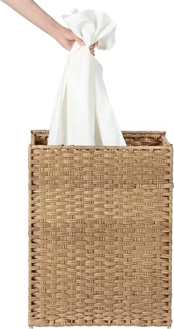 SONGMICS Wäschekorb Handgeflochten, 90 L, Wäschesammler Aus Synthetischem Rattan, Mit Deckel Und Griffen, Faltbar, Wäschesack Herausnehmbar, Naturfarben LCB51NL -Küchendiscounter 5855a5c981e38dfbcc785c8c513e57e0