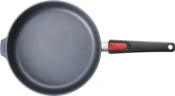 WOLL 'Diamond LITE Induktion, Guss-Hochrandpfanne, AS Ø28cm 7cm Hoch, 3,5l' -Küchendiscounter 5e60de7865ded574e1c0da6ef675700c