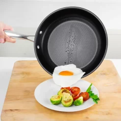 Livington Dura Pan - Pfannenset Mit Universaldeckel - 28cm + 24cm Pfanne - 3-lagige Antihaftbeschichtung - Pflegeleichtes Edelstahlgehäuse - Für Alle Herdplatten Geeignet -Küchendiscounter 7d6f0bfb0838de013278386831029d87