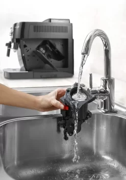 De'Longhi DeLonghi ECAM 22.110B MagnificaS Kaffeevollautomat Schwarz -Küchendiscounter 85e63b3256503c8eec56b48277238b22