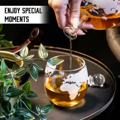 Whisiskey - Whisky Karaffe - Geschenke Für Männer - Komplette Whiskey Set - Globus - 900ML – Inkl. 4 Whisky Steine, 4 Whisky Gläser & Ausgießer - Whisky Dekanter – Whiskygläser - Natursteine -Küchendiscounter 95823dbaa38fd3a221805454c42b5f82