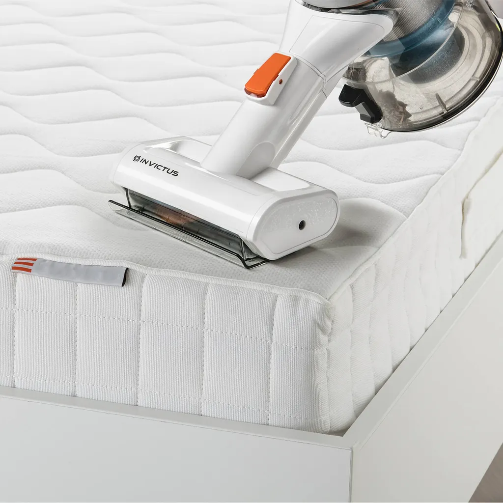 Genius Invictus X7 Motorisierte Mini - Elektrobürste Für Matratzen + Polstermöbel In Weiß 8.000 U/min; A28018 4 Genius Invictus X7 Motorisierte Mini - Elektrobürste Für Matratzen + Polstermöbel In Weiß 8.000 U/min; A28018 – Bild 4