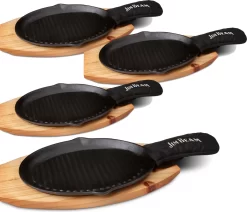Jim Beam BBQ Servierpfanne Gusseisen - Grillpfanne Steakpfanne Emaille Mit Holzuntersetzer Servierbrett 4er Set -Küchendiscounter d9810439da4299bf518c7f9cde511619